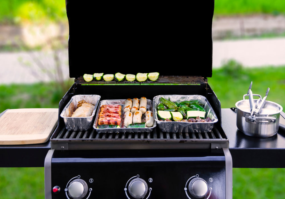 All About Grills: Gas vs. Pellet Grill